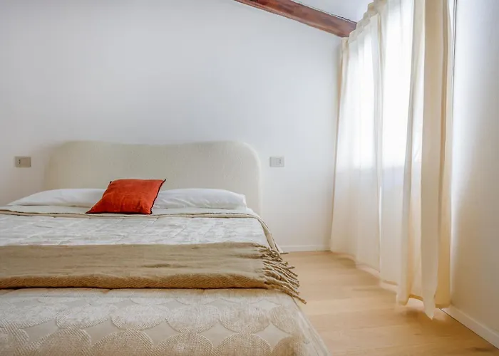 Respiro Di Ghirlandina - Rua Frati 34 Palace By Movebnb * モデナ